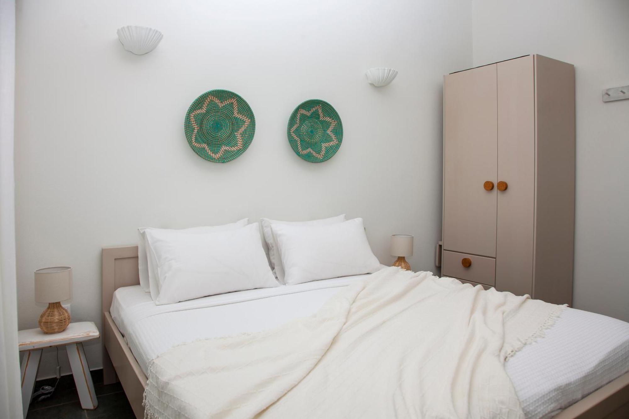 Aura Paros Apartment Logaras Room photo