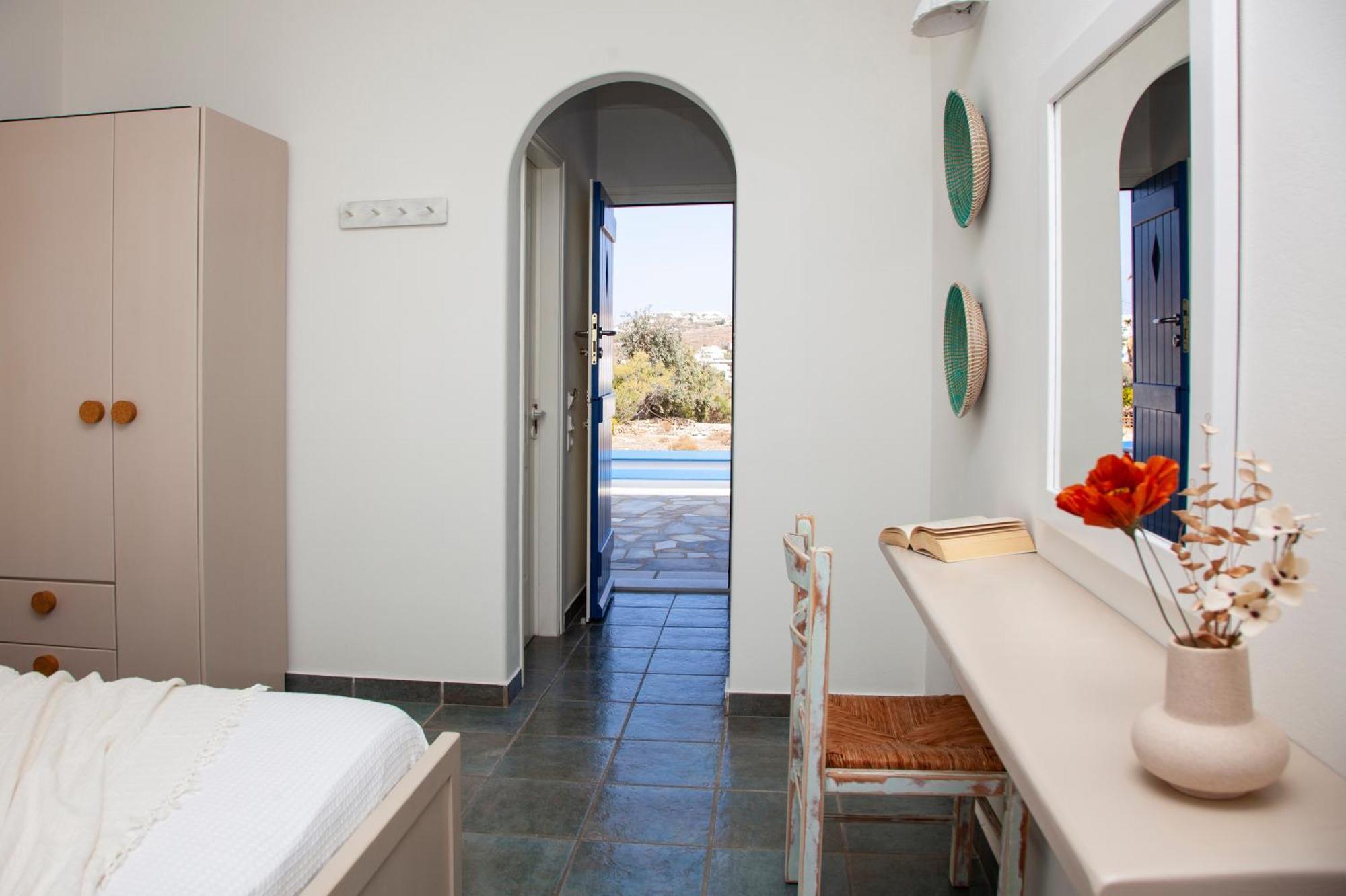 Aura Paros Apartment Logaras Room photo